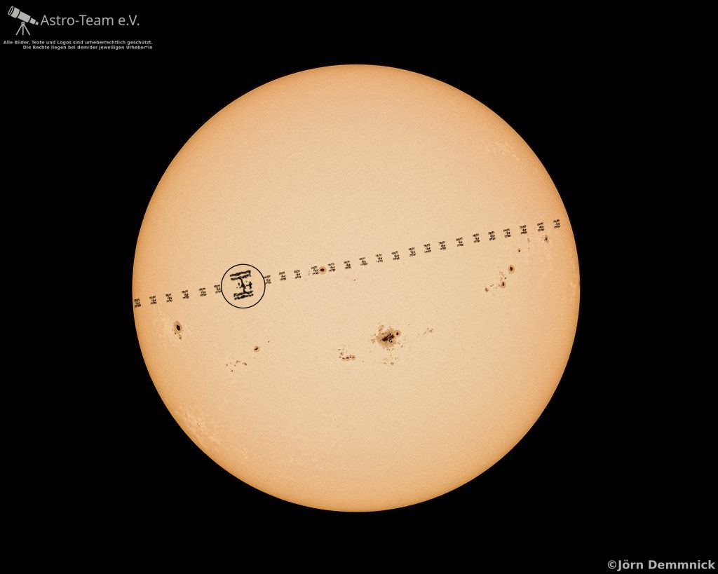 Leichter Zoom auf die ISS